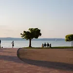 Stargazer Dome At Balaton 度假居
