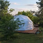 度假居 Stargazer Dome At Balaton *