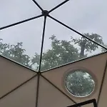 Stargazer Dome At Balaton 度假居 *
