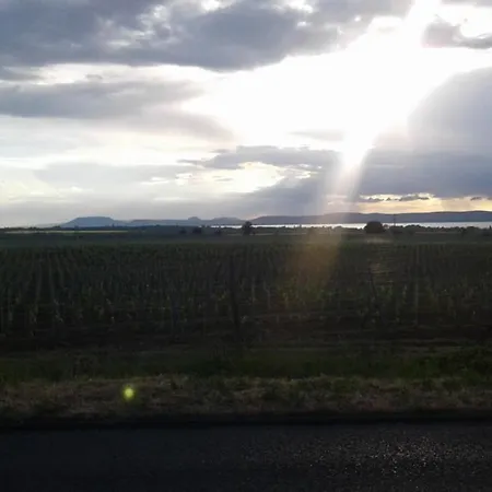 בית נופש Stargazer Dome At Balaton *